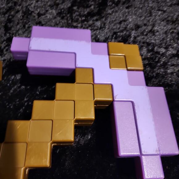 Mindcraft Pickaxe - Picture 5 of 5